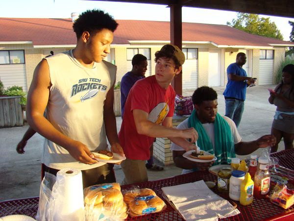 students having an on-campus cookout